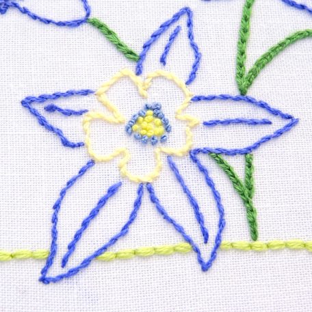 colorado-state-flower-hand-embroidery-pattern-columbine