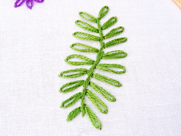 Lazy Daisy Embroidery Stitch Tutorial