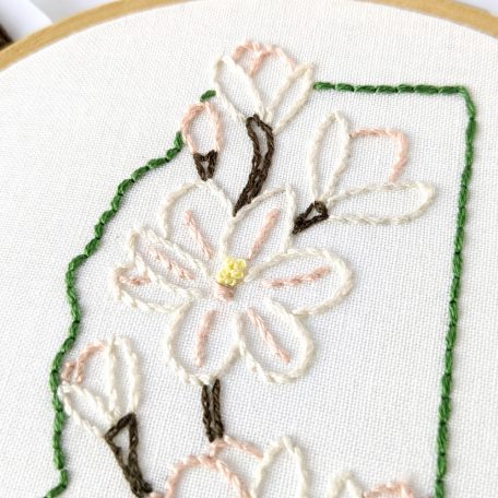 mississippi-flower-hand-embroidery-pattern-magnolia