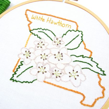 missouri-flower-hand-embroidery-pattern-white-hawthorn