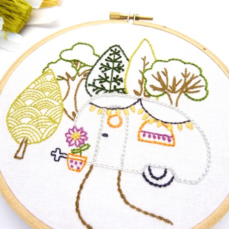 vintage-trailer-forest-hand-embroidery-pattern