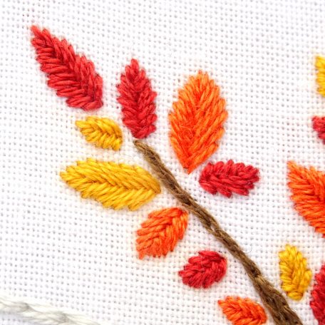 vintage-trailer-autumn-joy-diy-hand-embroidery-pattern