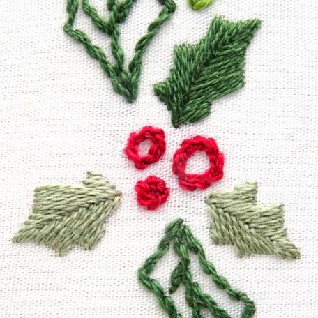 christmas-wreath-hand-embroidery-pattern