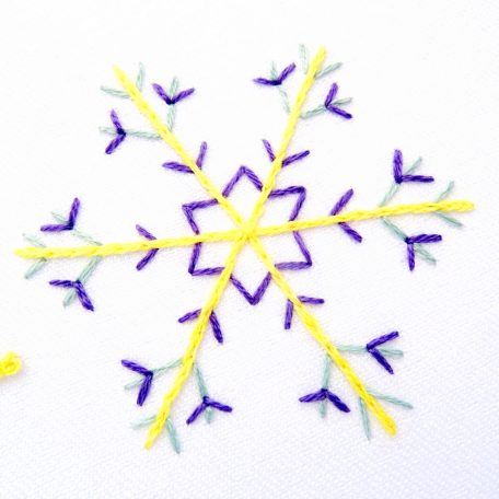 snowflake-trio-hand-embroidery-pattern