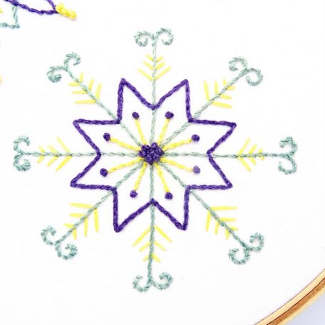 snowflake-trio-hand-embroidery-pattern