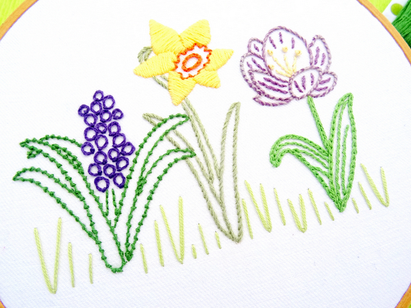 Free Spring Flowers Embroidery Pattern