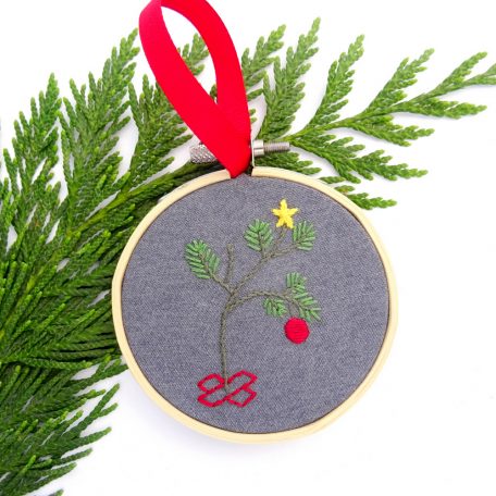 creative-christmas-tree-ornament-set-hand-embroidery-pattern