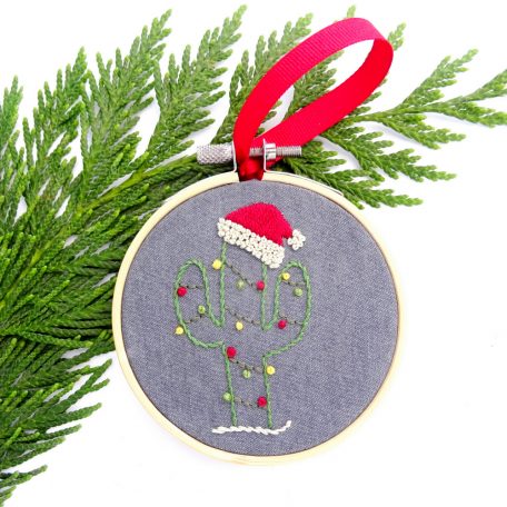 creative-christmas-tree-ornament-set-hand-embroidery-pattern